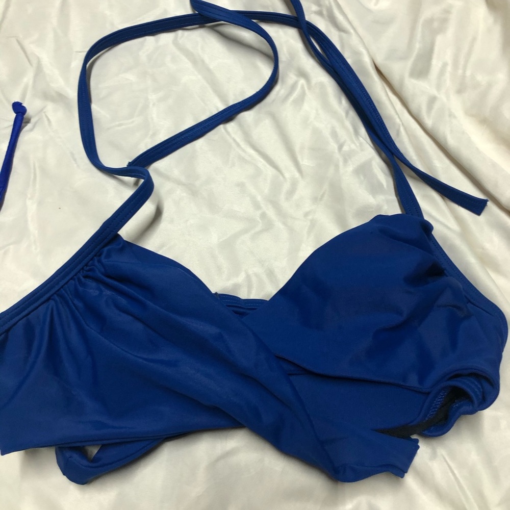 Victoria’s Secret royal blue wrap bikini top